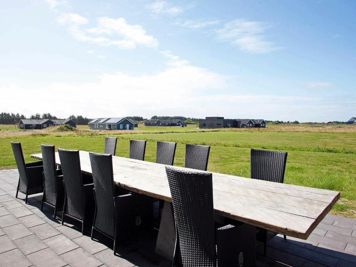 Five-Bedroom Holiday Home In Lokken 3 Zewnętrze zdjęcie
