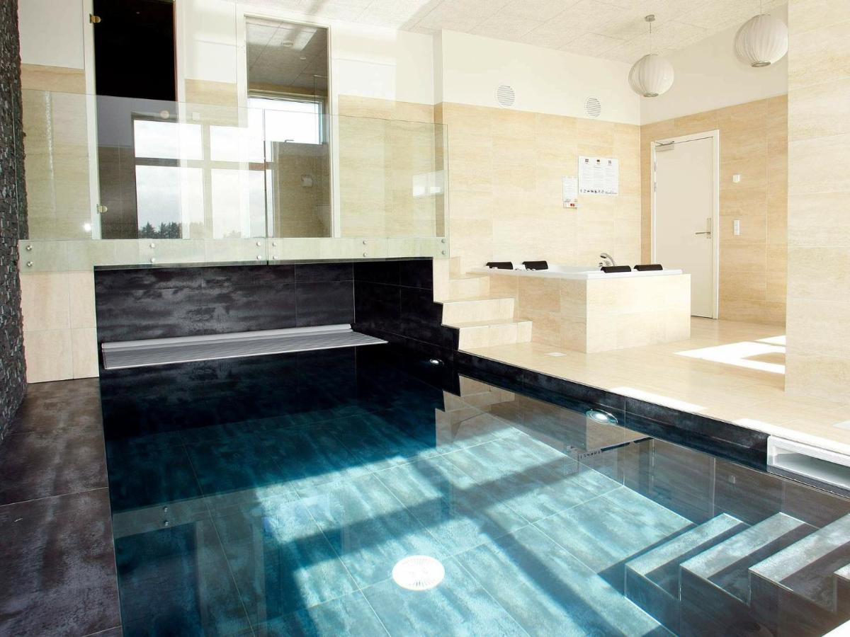 Five-Bedroom Holiday Home In Lokken 3 Zewnętrze zdjęcie
